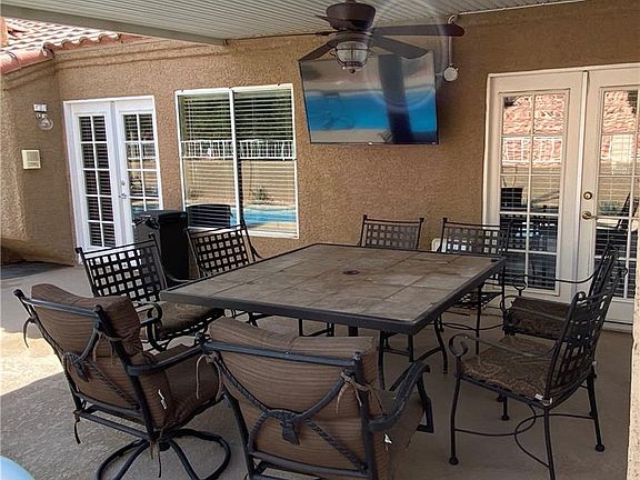 3rd image of 1070 Pelican Lake Ln