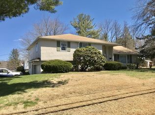 26 Brodeur Ave, Webster, MA 01570