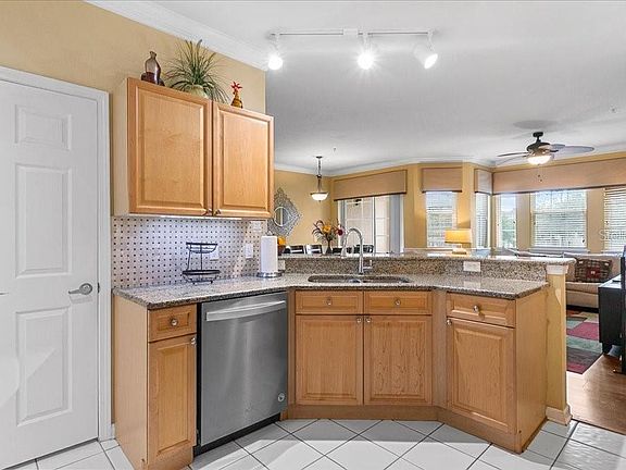4th image of 110 TERRACE RIDGE CIRCLE #110