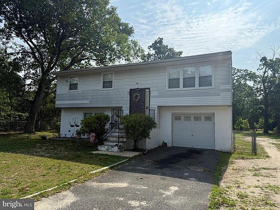 5th image of 891 N Mill Rd