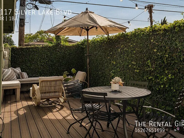 3117 Silver Lake Blvd — Photo 32