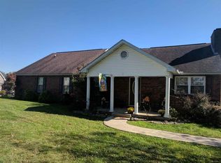 154 Rock Camp Rd, Milton, WV 25541