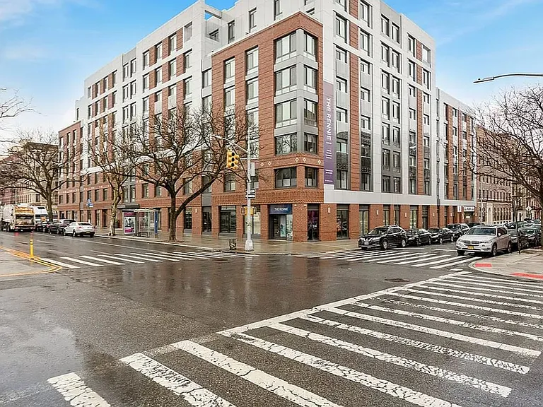 2350 Adam Clayton Powell Jr Blvd #Penthouse 19 — Photo 15