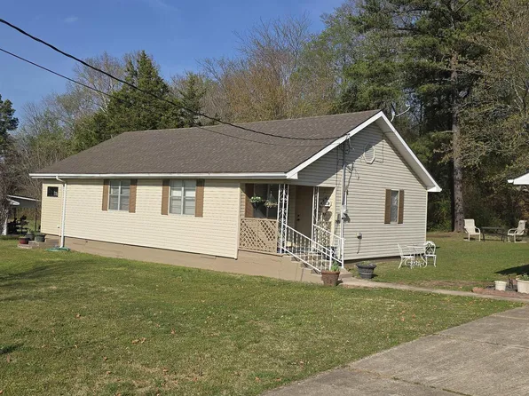 200 N Center St, Marshall, AR 72650