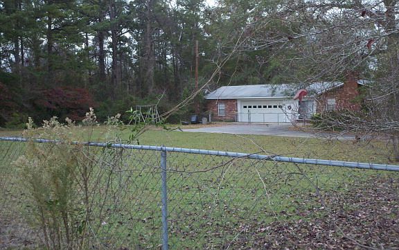 4th image of 11 Pitts Ln