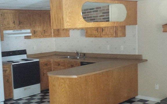 5th image of 103 N Clinchfield Dr