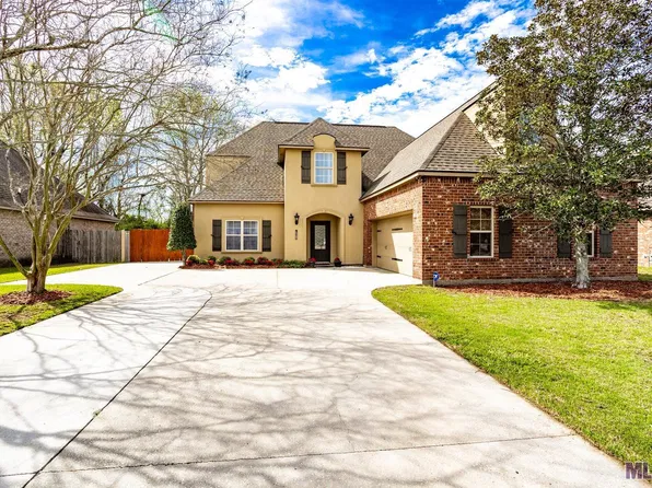 12249 Canterbury Park Dr, Geismar, LA 70734