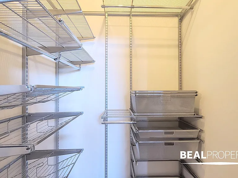 2320 N Damen Ave #2G — Photo 20
