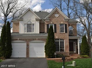 10084 Daniels Run Way, Fairfax, VA 22030