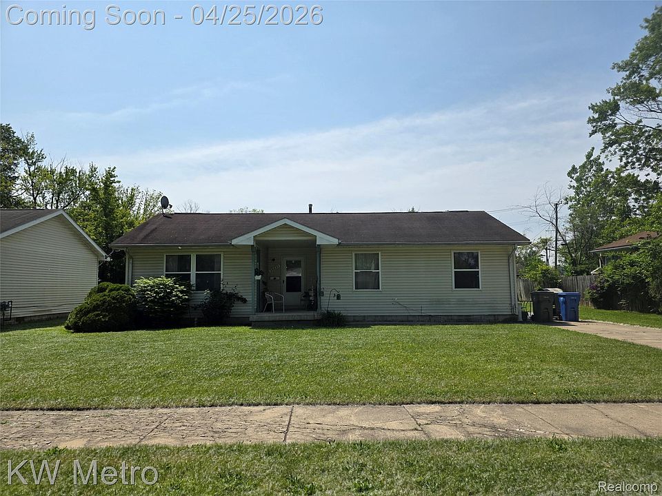 1st image of 29827 Oakwood St