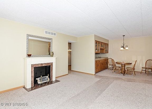 3rd image of 10241 Major Ave APT 101