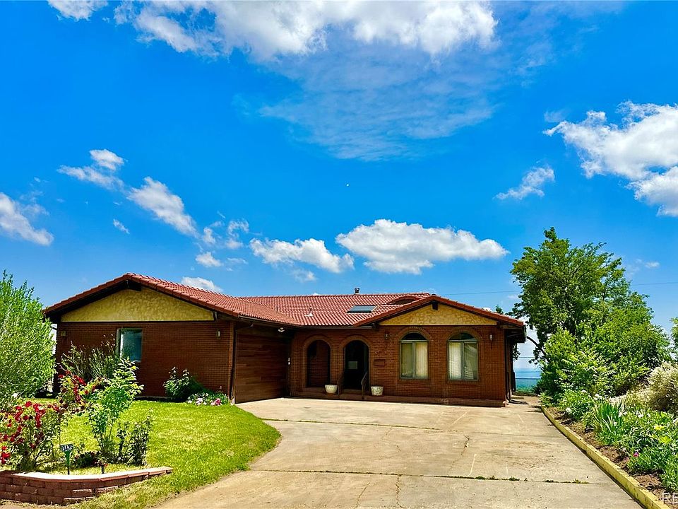 1st image of 13426 W Center Drive