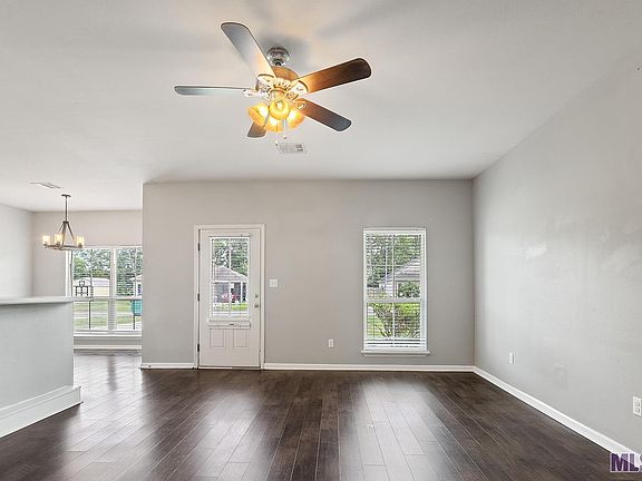 3rd image of 13547 Lily Ave