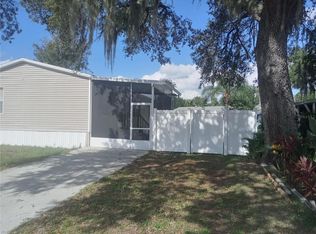 38045 Leondias Dr, Zephyrhills, FL 33542