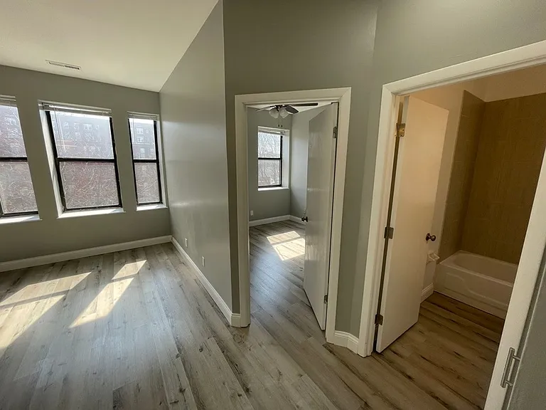 629 Clara Ave #28 — Photo 5