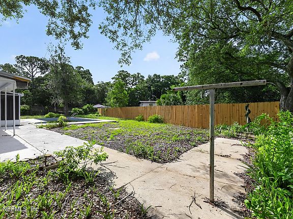 3rd image of 5932 EL MORRO Drive S