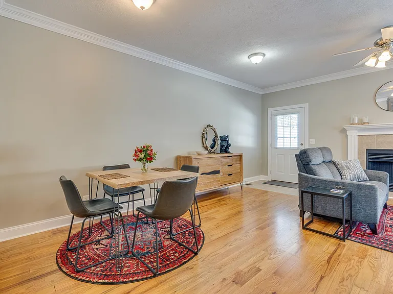 165 Monument Ridge Dr #165 — Photo 8