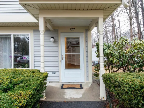 129 Morningside Commons, Brattleboro, VT 05301
