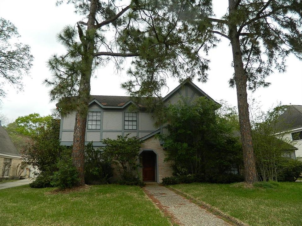 1st image of 18106 Hollywell Dr