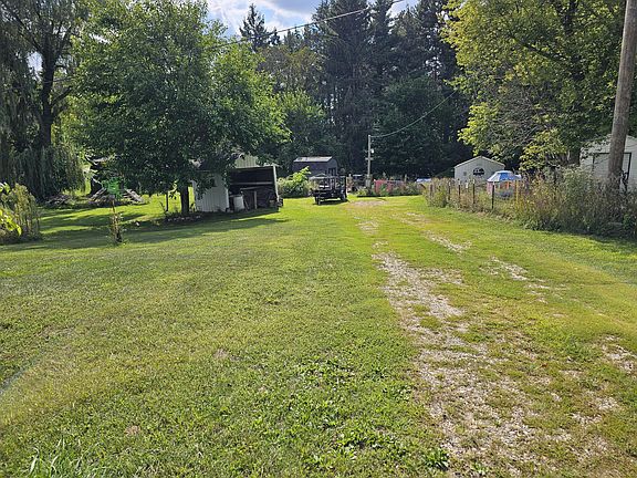 2nd image of 377 S Stage Rd