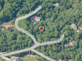 2110 Bald Rock Rd, Pacific, MO 63069