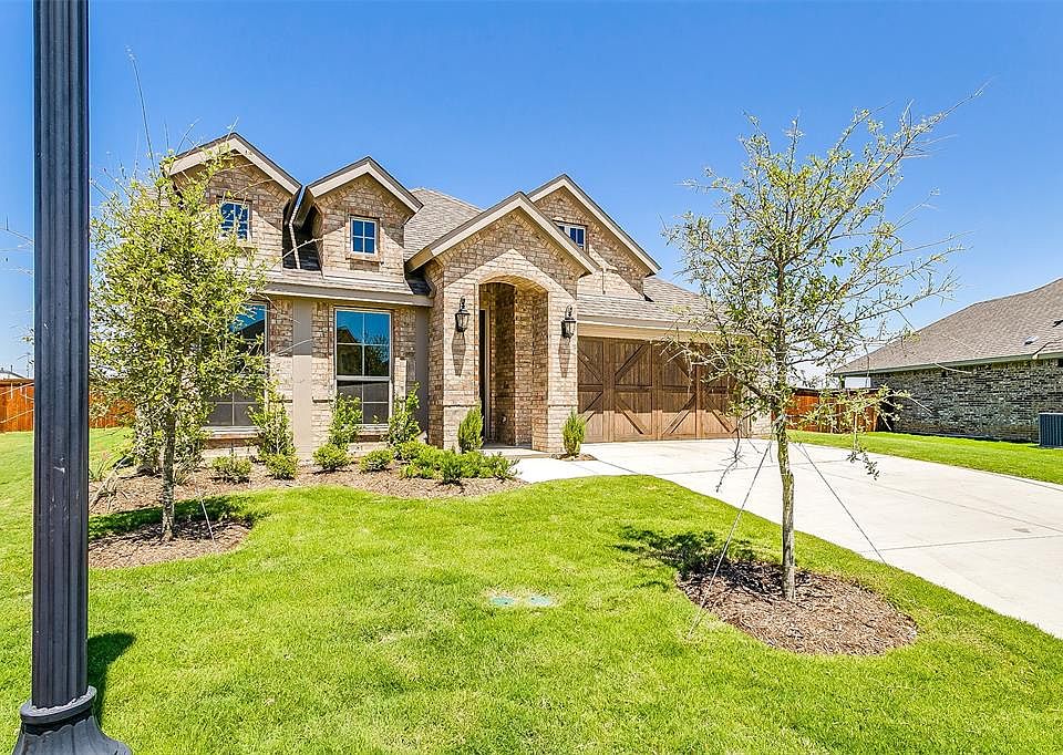 1st image of 3801 Orchard Park Ln