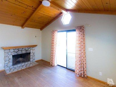 4th image of 3303 Henry Dr