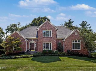 1112 Bentwood Place Ct, Windy Hills, KY 40207