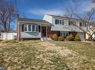 14 Anita Way, Hamilton, NJ 08610
