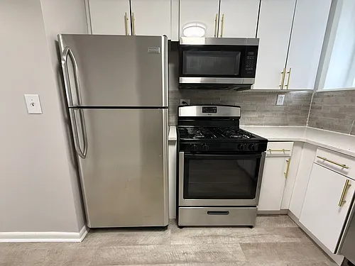 13 Olean Ave Photo 1