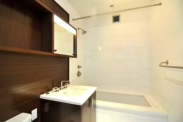 Rented by Compass | media 18