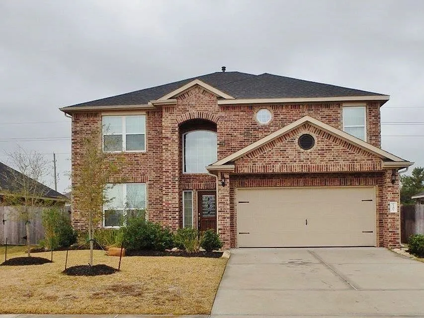 15407 Opera House Row Dr