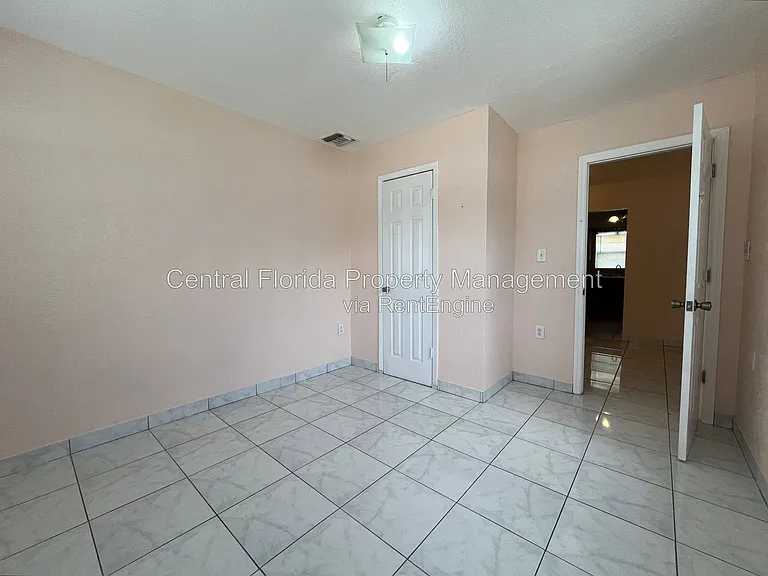 2521 Kingsland Ave — Photo 13