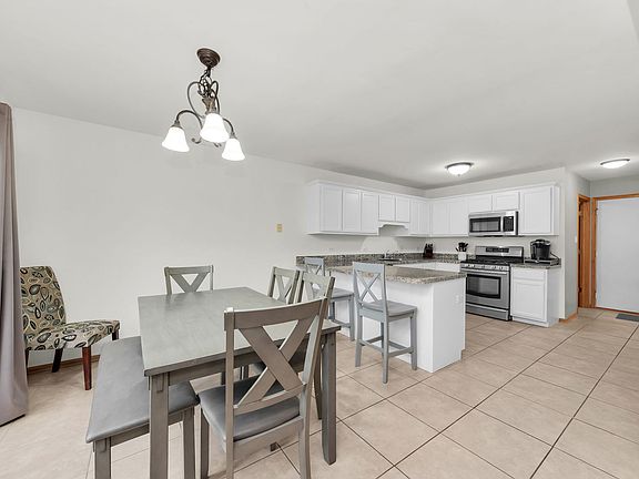 5th image of 1149 Baccarrat Ct
