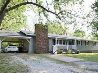 105 Railview Rd, Pierce City, MO 65723