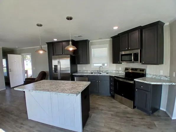 2200 Highway 365 #20, Nome, TX 77629