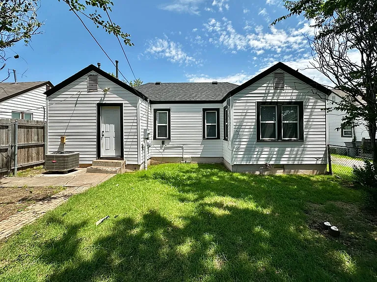 1506 NW Arlington Ave — Photo 22