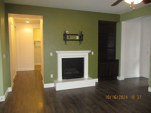 2nd image of 495 Merganser Ln