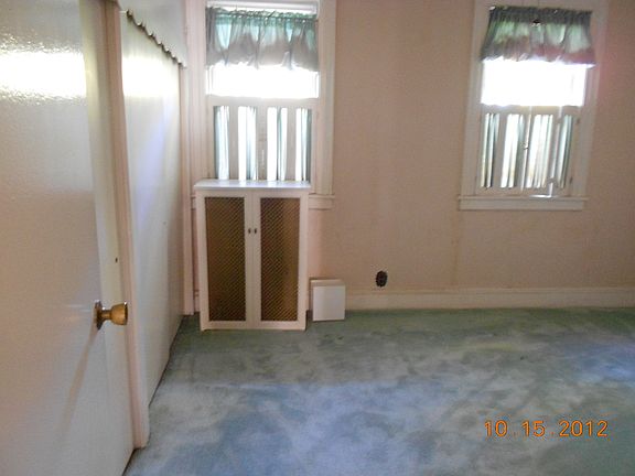 2nd image of 2163 E 15th St