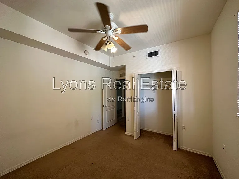8341 Whiskey Preserve Cir #522 — Photo 17