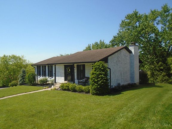 2nd image of 127 Farmington Dr