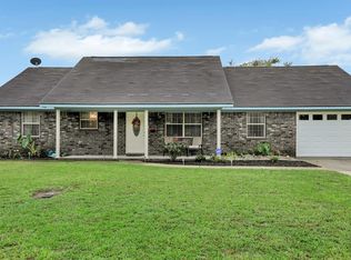 955 Wedgewood Way, Hinesville, GA 31313