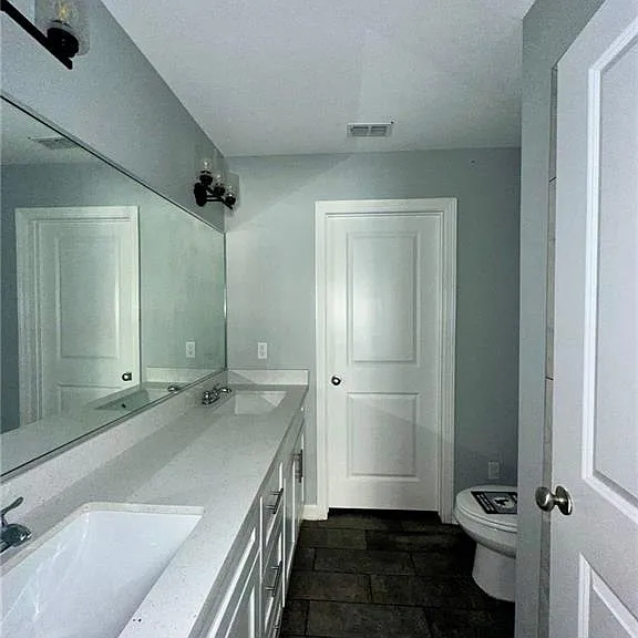2219 Northridge Ave #3 — Photo 8