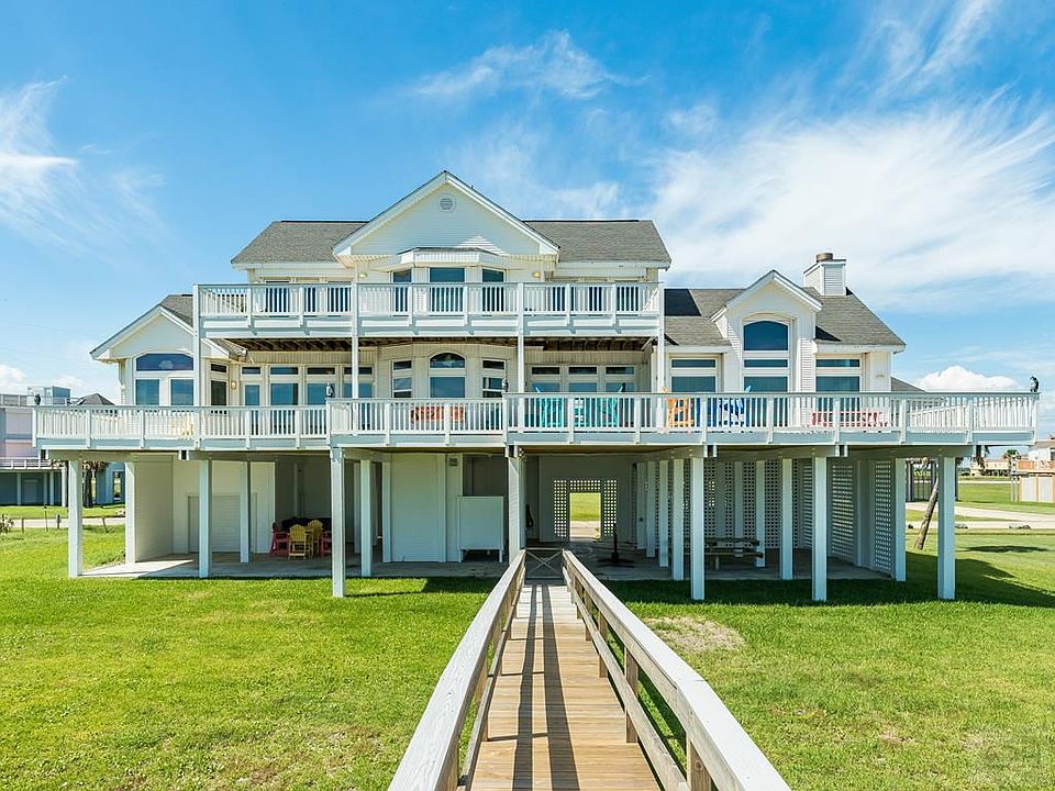 1st image of 18403 De Vaca Ln