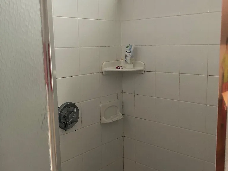40 Lynwood Pl #4 — Photo 10