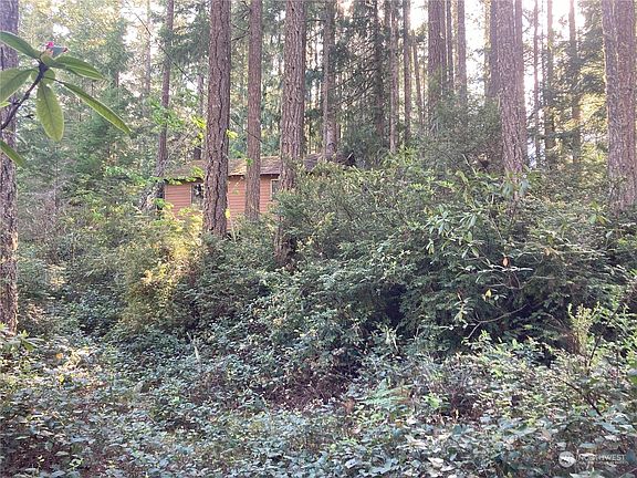 2nd image of 140 Boulder Drive