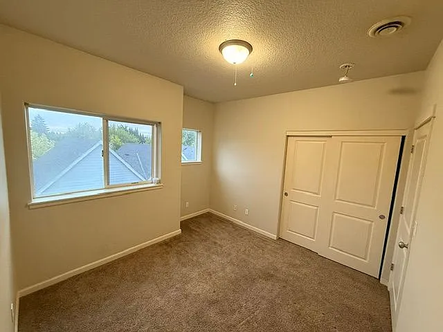 19141 SW Zoe Ln #MAIN — Photo 3