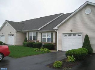 220 Franklin Ct, Royersford, PA 19468