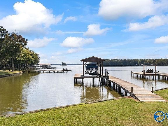 3rd image of 5424 Hidden Point Dr
