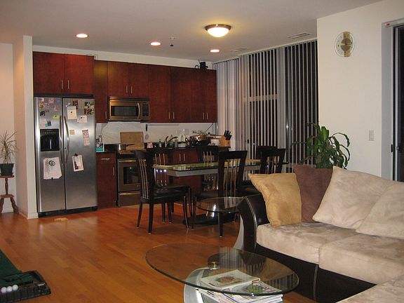 3rd image of 1740 Oak Ave Unit 708